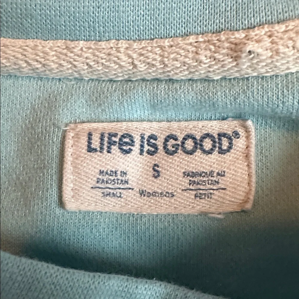Life is good “Pooh bear” sweatshirt - Picture 3 of 5